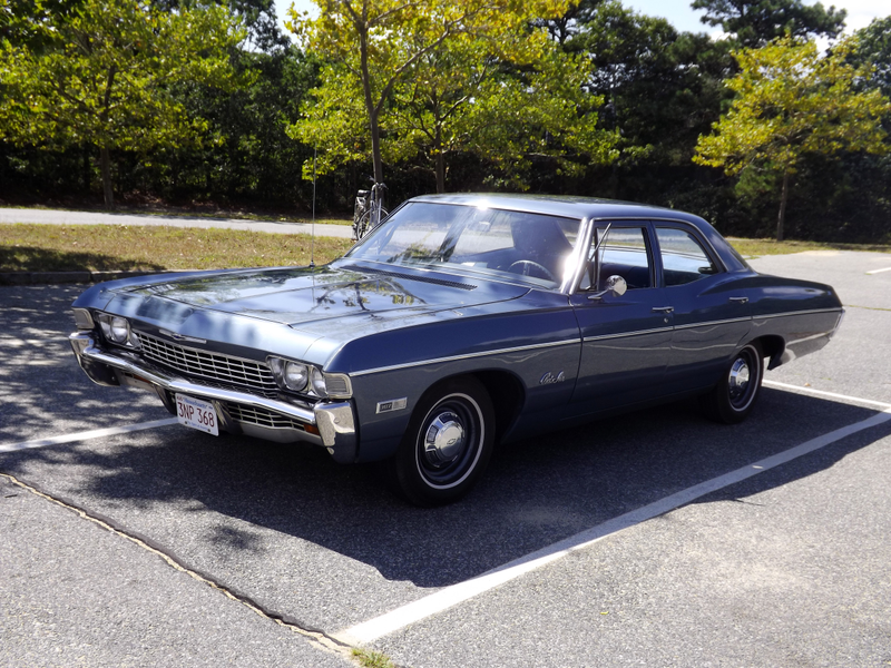 This lovely Bel-Air was sitting at the back of the lot far from everyone else.